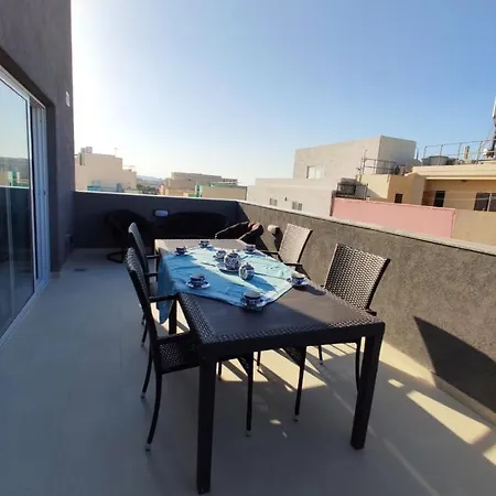 شقة Le Reve Xghajra